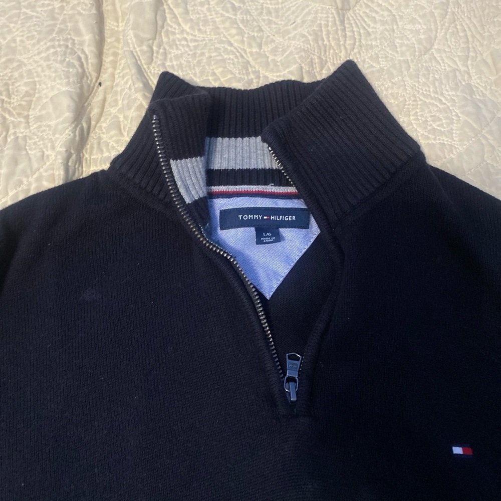 Tommy Hilfiger sweater